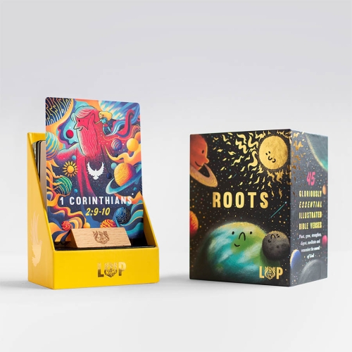 The top of the Roots gift box